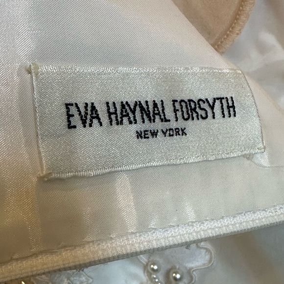 Vintage Designer Wedding Dress - Picture 13 of 14